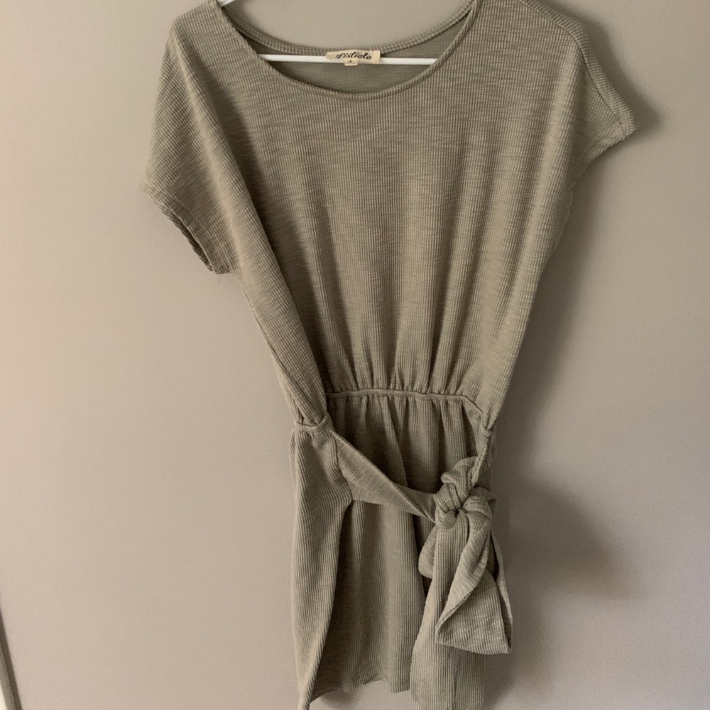 Green tie summer dress